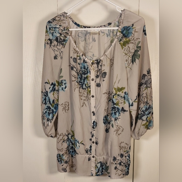 Van Heusen Studio Grey Blue Floral Blouse Size Large Button Front Office Boho - Picture 9 of 9